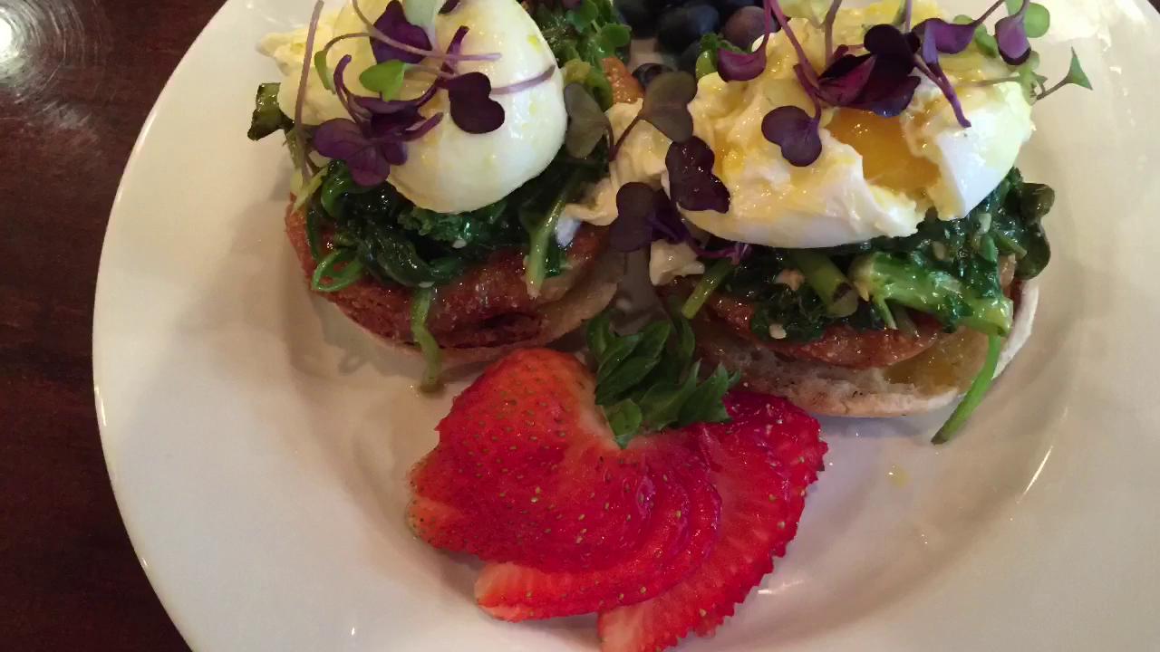 Brunch at Backwater