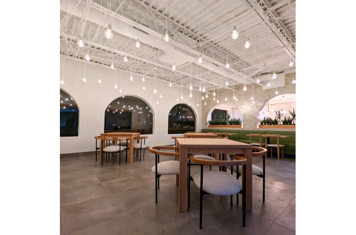 Vine & Olive Interior Photo